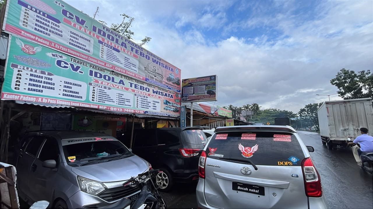 Dokumentasi perjalanan travel dan rental mobil Sumatra 10